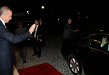 Mircea Marian : Vă dați seama ce busines profitabil face Ponta cu regimul Erdogan dacă, înainte de meciul cu Turcia, s-a filmat vorbind în română și turcă, indecis dacă să poarte tricoul Turciei sau al României ???