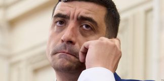 AUR, problema pe care nu o poate acoperi niciun megafon